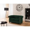 Cleo Blink - Chesterfield 2-Sitzer Sofa aus Samt mit Kristallsteppung und braunen Massivholzfüßen