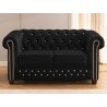 Cleo Blink - Chesterfield 2-Sitzer Sofa mit Schlaffunktion aus Samt mit Kristallsteppung und braunen Massivholzfüßen