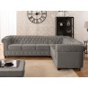 Cleo Blink - Chesterfield Ecksofa L-Form aus Samt mit Kristallsteppung und braunen Massivholzfüßen
