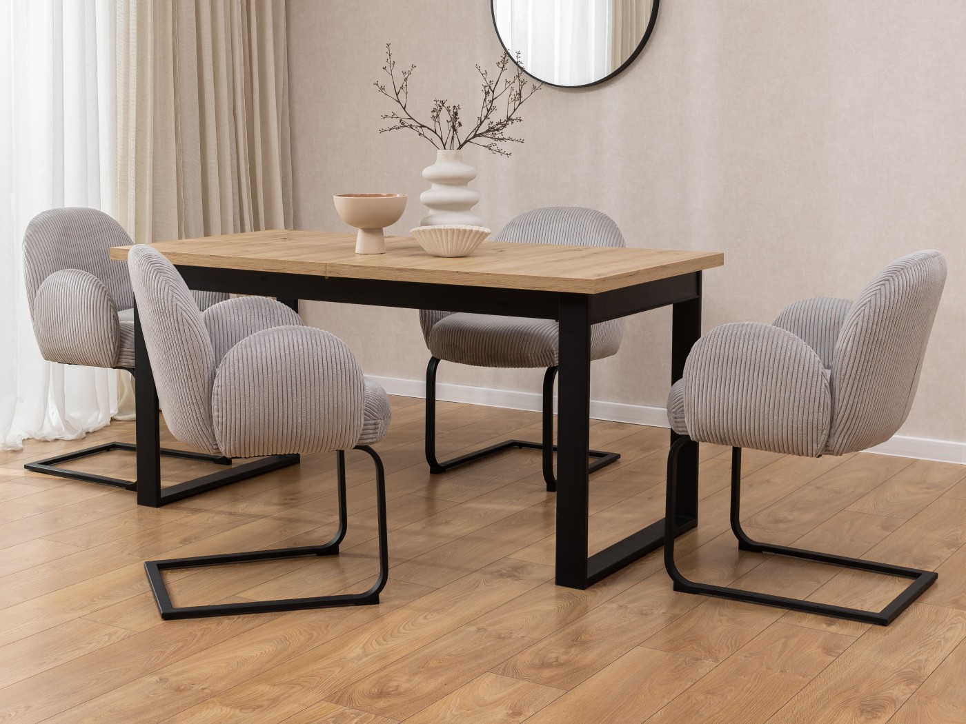 Vela - 2er Set Polsterstuhl im Japandi Stil und im runden Design aus grauem Cord mit schwarzem Metallgestell