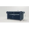 Cleo - Chesterfield 2 sitzer Sofa mit Schlaffunktion aus Samt-Stoff mit Holzfüßen