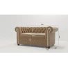 Cleo - Chesterfield 2 sitzer Sofa aus Samt-Stoff mit Holzfüßen